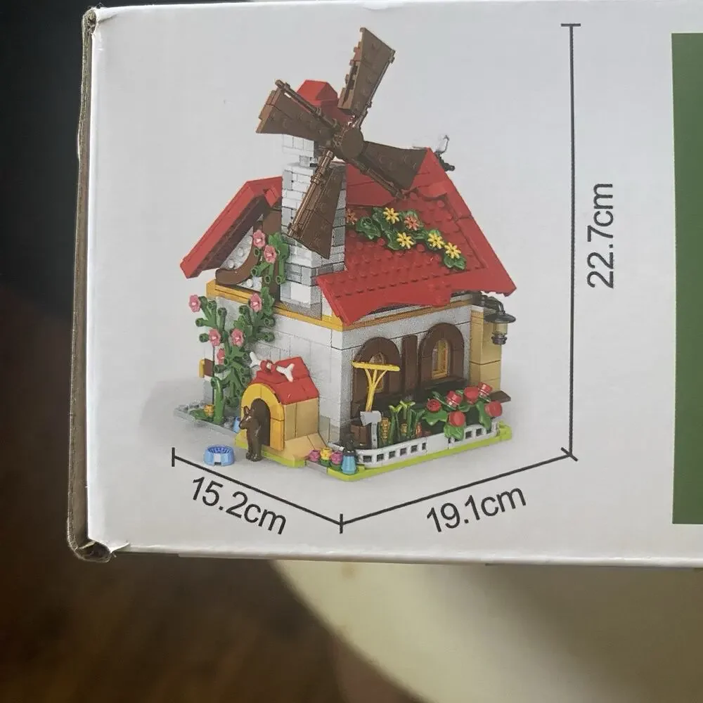 Farm House‎ Building Toy Set - 720 PCS Animal Shop Building Kit The Granary